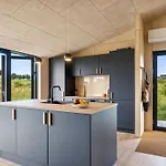 Aatos - 250m From The Sea By Interhome *