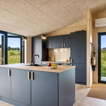 Aatos - 250m From The Sea By Interhome *